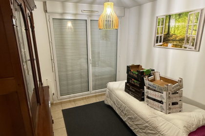 Vide maison en Sarthe : pourquoi faire appel à un brocanteur ?
